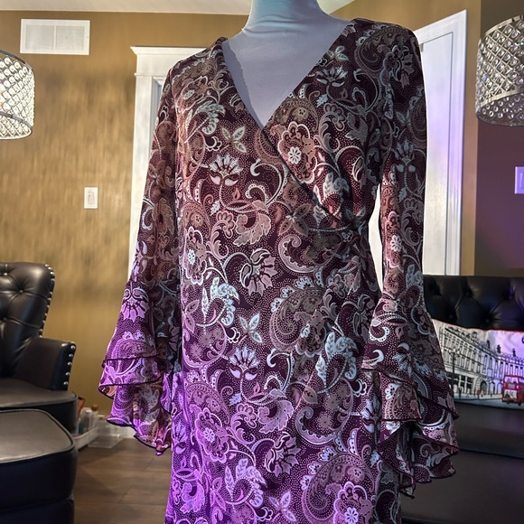 Hippie 60s style vintage patterned dress with ruffled sleeves - Picture 6 of 8